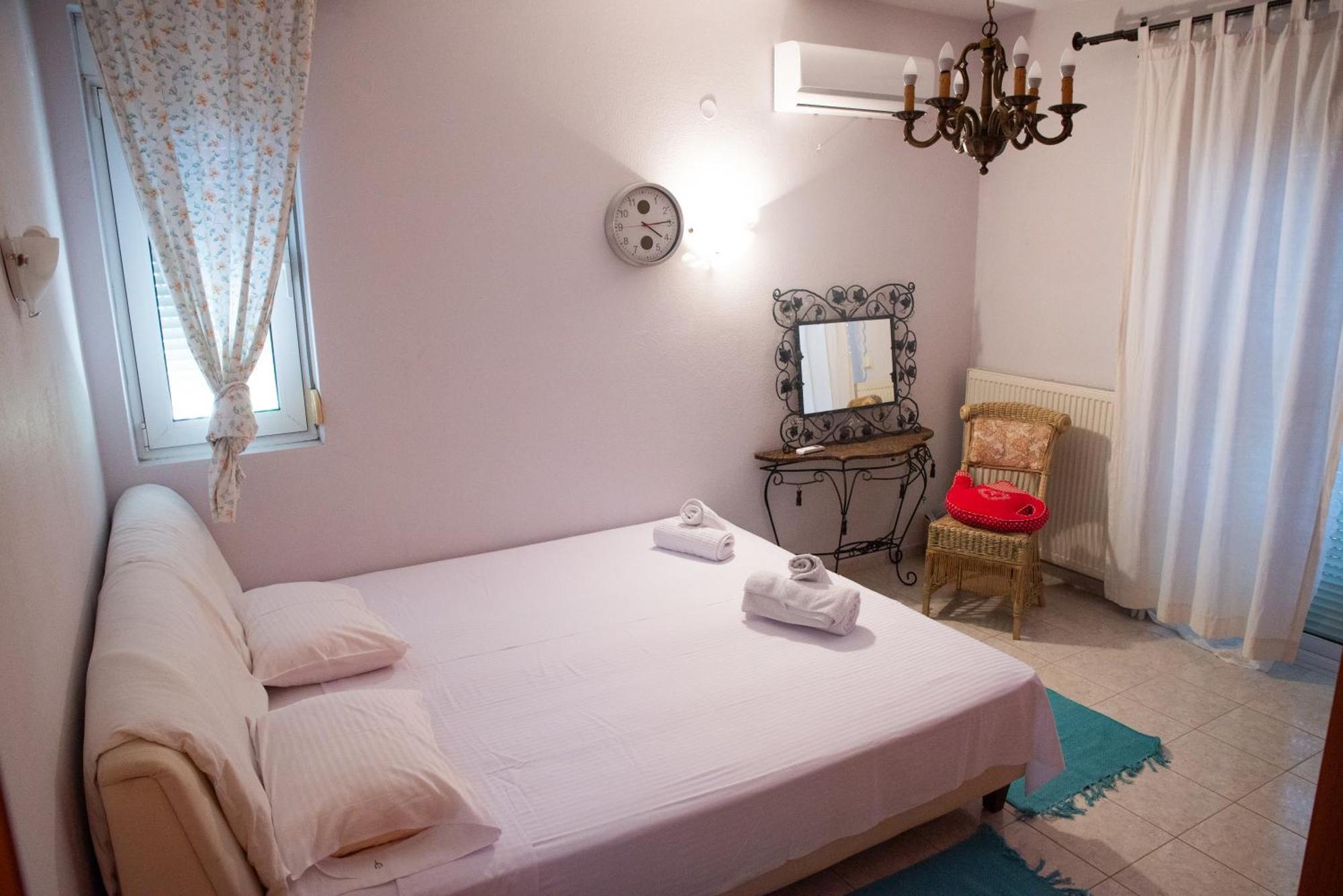 Villa The Early Bird - Cosy 2-Floor House With Garden Alexandroupoli Exterior foto